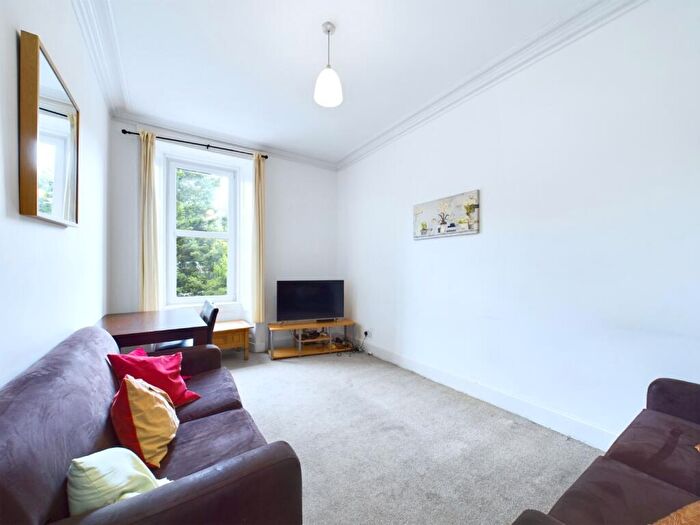 4 Bedroom Apartment To Rent In Parsons Green Terrace, Meadowbank, Edinburgh, EH8