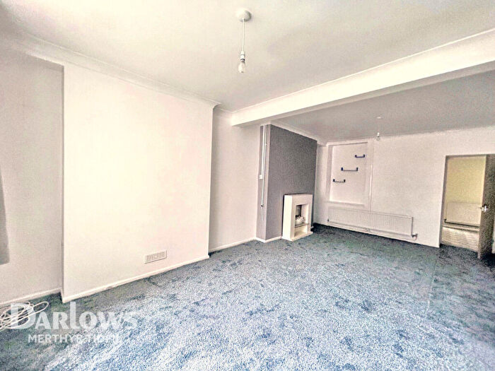 3 Bedroom Terraced House To Rent In Glanville Terrace, Ferndale, CF43