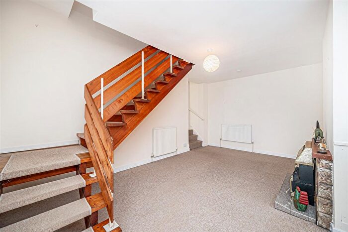 5 Bedroom Detached House For Sale In Spion Kop, Leslie Road, Scotlandwell, KY13