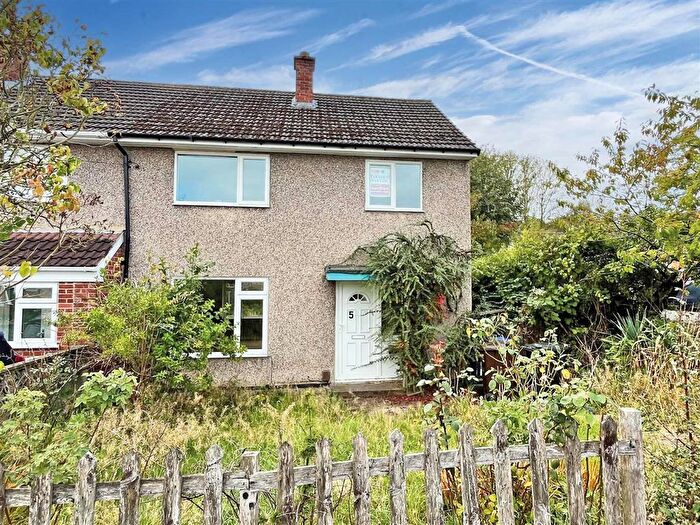 3 Bedroom End Of Terrace House For Sale In Priory Close, Kirk Hallam, Ilkeston, DE7