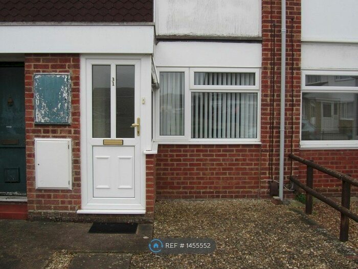 1 Bedroom Maisonette To Rent In Cubb Field, Aylesbury, HP19