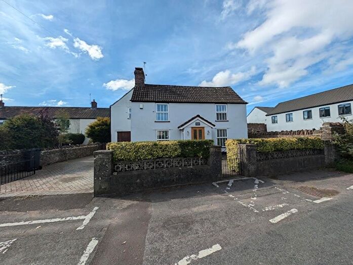 3 Bedroom Cottage For Sale In Swan Lane, Winterbourne, Bristol, BS36