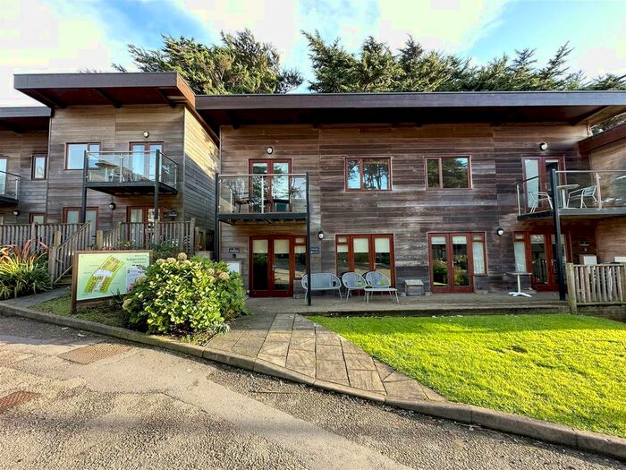 3 Bedroom End Of Terrace House For Sale In Towan Valley, Porthtowan, Truro, TR4