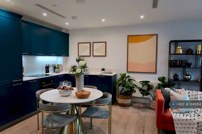 1 Bedroom Flat To Rent In Carraway Street, Reading, RG1