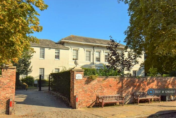 2 Bedroom Flat To Rent In North Bar Within, Beverley, HU17