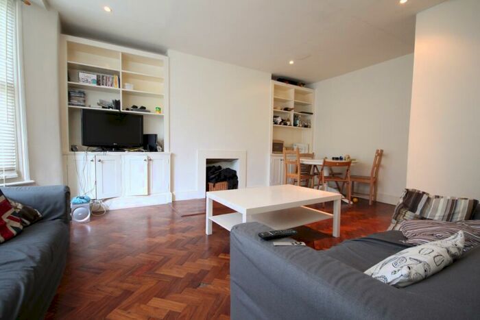 3 Bedroom Flat To Rent In Hillmarton Road, Islington, N7