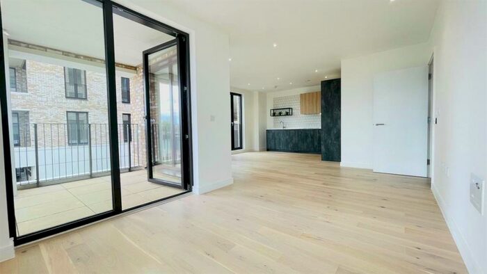 1 Bedroom Flat To Rent In Bartram House, Maurice Browne Avenue, NW7