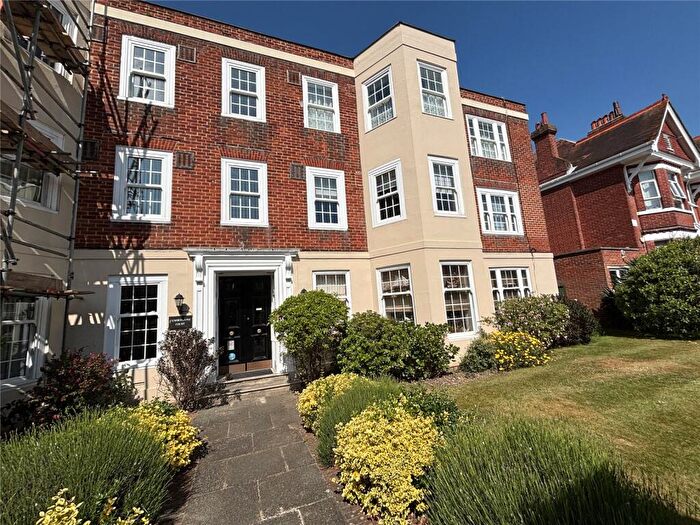 2 Bedroom Apartment For Sale In Festing Road, Southsea, Hampshire, PO4