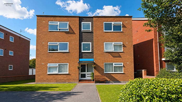 2 Bedroom Flat For Sale In Cambrian Court, Park Road, Hesketh Park, Southport, PR9