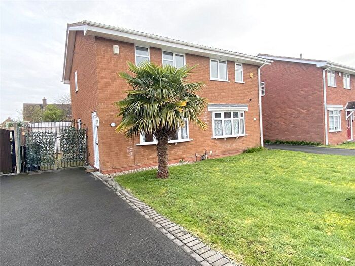 2 Bedroom Semi Detached House For Sale In Grovefields, Leegomery, Telford, Shropshire, TF1