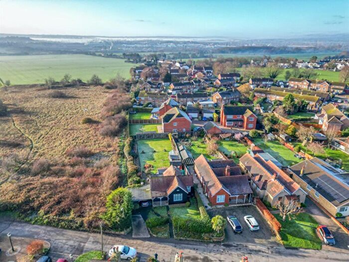 1 Bedroom Detached Bungalow For Sale In Mackenders Lane, Eccles, ME20
