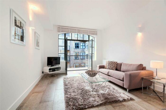2 Bedroom Apartment To Rent In Great Sutton Street, London, EC1V