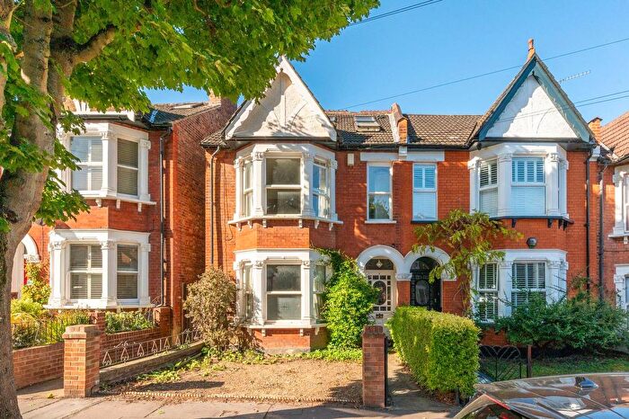 4 Bedroom End Of Terrace House To Rent In Chisholm Road, East Croydon, Croydon, CR0
