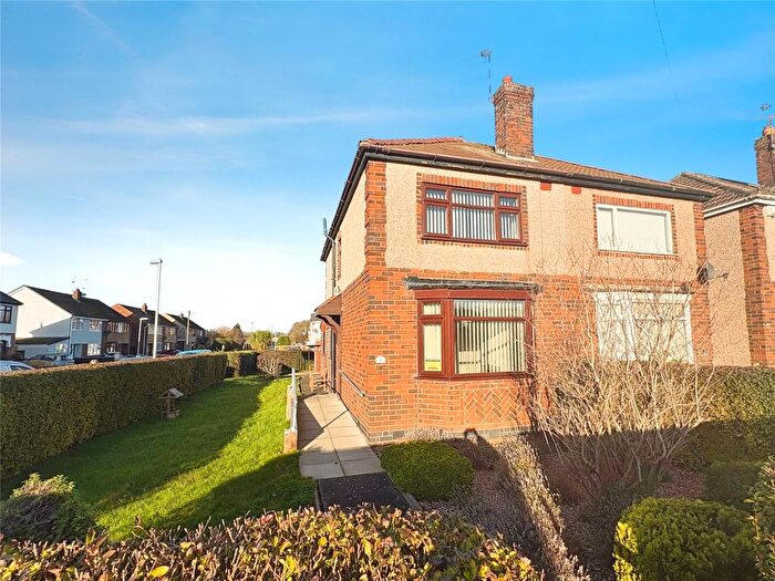 2 Bedroom Semi Detached House For Sale In Mount Drive, Bedworth, Warwickshire, CV12