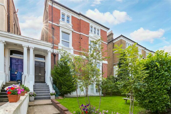 2 Bedroom Flat To Rent In Marlborough Road, Richmond, TW10