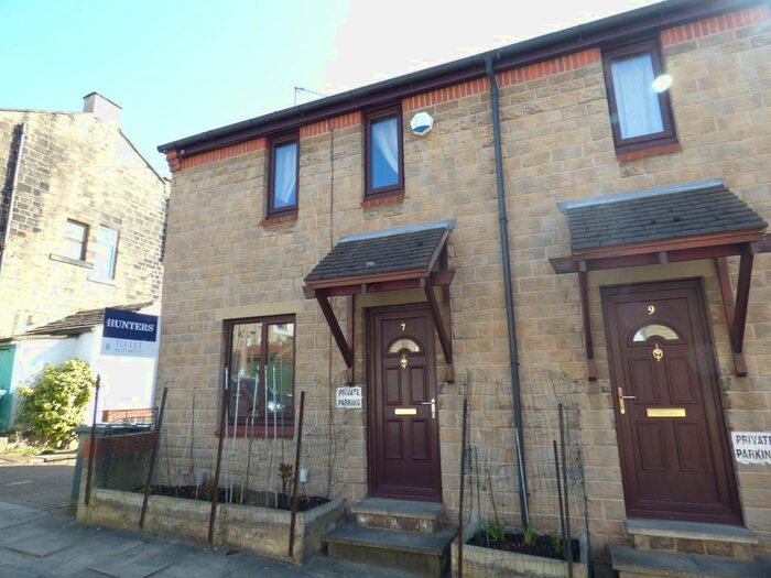 2 Bedroom End Of Terrace House To Rent In Fox Street, Bingley BD16