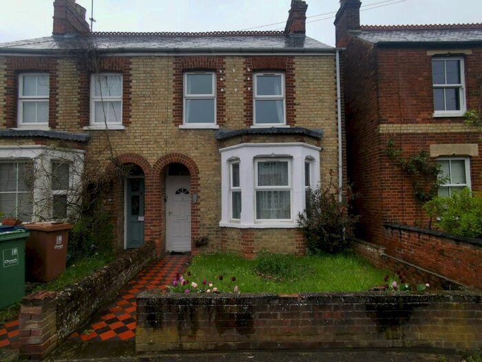 4 Bedroom Semi-Detached House To Rent In Windmill Road, Oxford, OX3