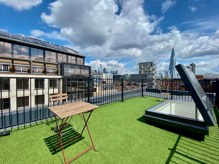 2 Bedroom Flat To Rent In Risborough Street, London Bridge, SE1