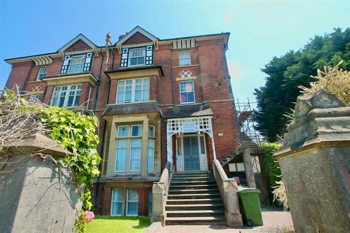 2 Bedroom Flat To Rent In Pevensey Road, St. Leonards-On-Sea, TN38