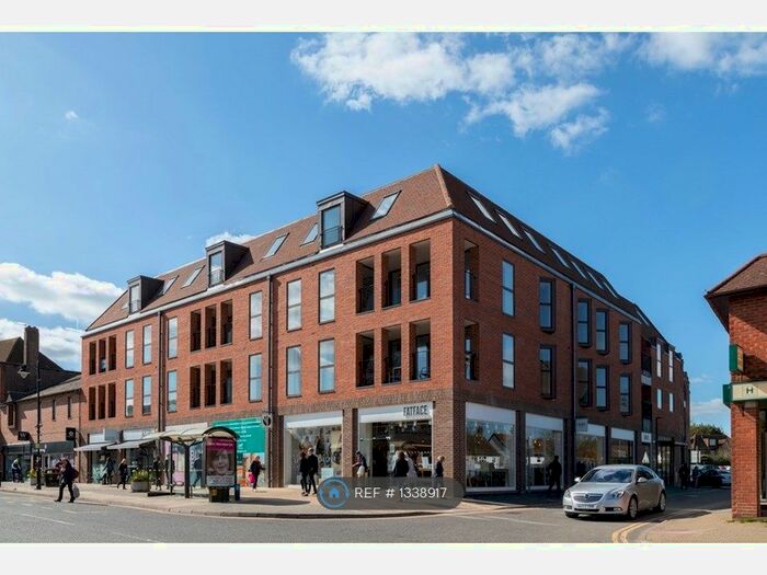 1 Bedroom Flat To Rent In Regent Place, Amersham, HP6