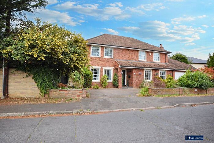 4 Bedroom Detached House For Sale In Brookside, Emerson Park, Hornchurch, RM11