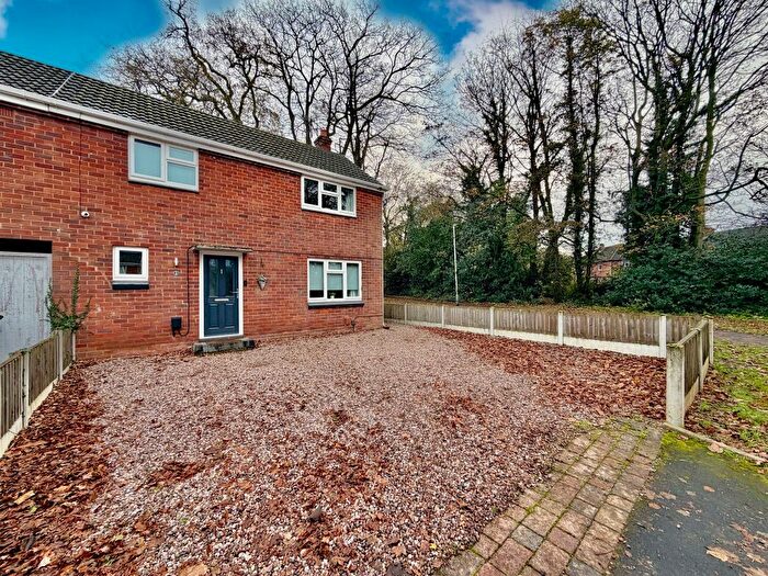 2 Bedroom End Terrace House For Sale In Regina Crescent, Wolverhampton, WV6