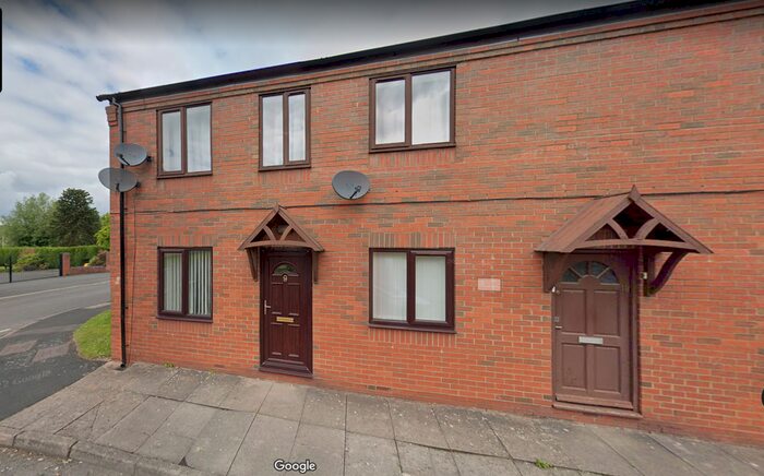 2 Bedroom Flat To Rent In Queens Court, Madeley, TF7