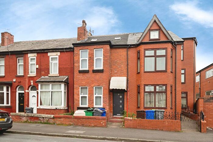 5 Bedroom Terraced House For Sale In Aylcliffe Grove, Longsight, Manchester, Greater Manchester, M13