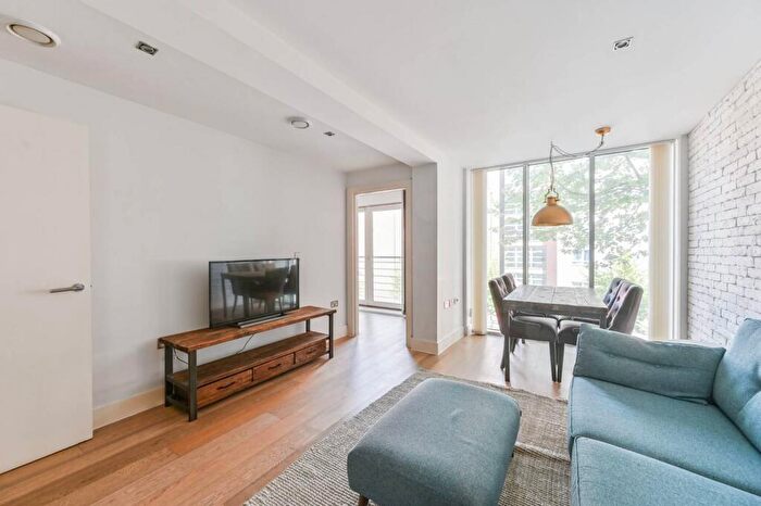 2 Bedroom Flat For Sale In Theatro, Deptford, London, SE8