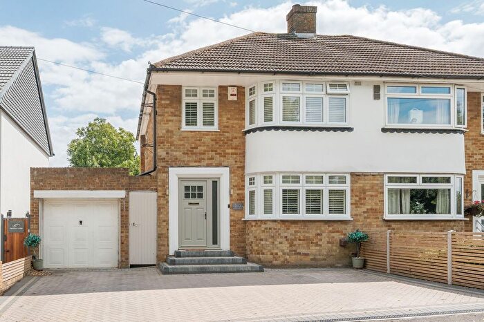 3 Bedroom Semi-Detached House For Sale In Hollywood Lane, Wainscott, Rochester, Kent., ME3