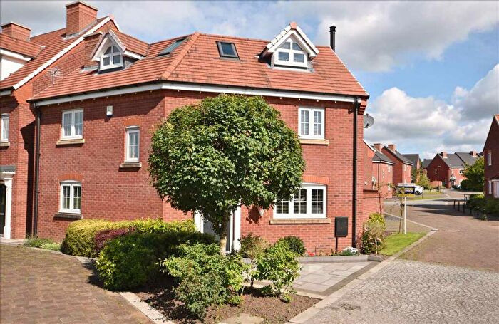 4 Bedroom Detached House For Sale In Pilgrim Drive, Chorley, PR7