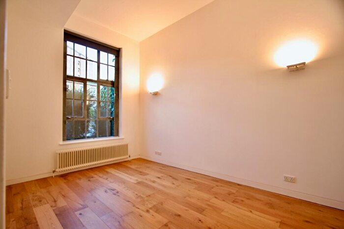 1 Bedroom Flat To Rent In Shepperton Road, London, N1