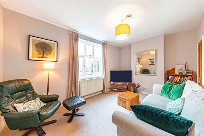 2 Bedroom Property To Rent In Roan Street, Greenwich, SE10