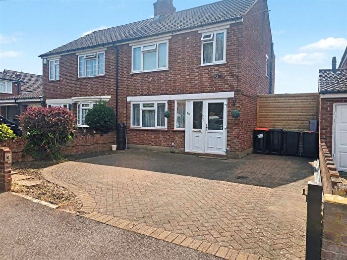 3 Bedroom Semi-Detached House For Sale In Springfield Avenue, Kempston, MK42