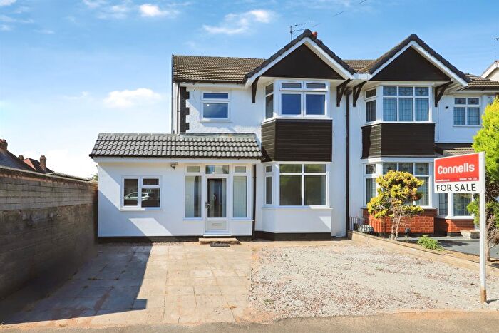 3 Bedroom Semi Detached House For Sale In Manor Road, Oxley, Wolverhampton, WV10