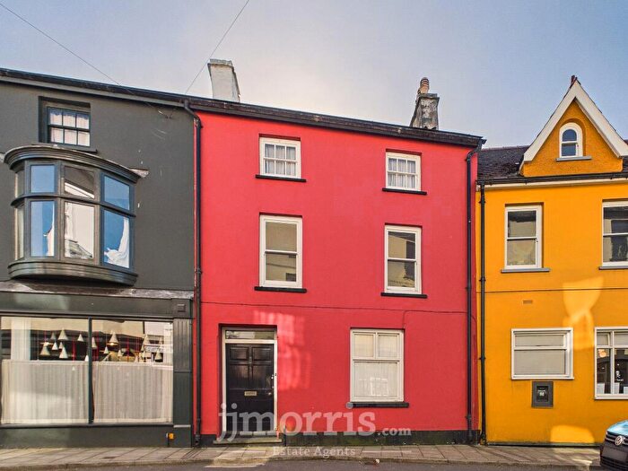 4 Bedroom Terraced House For Sale In West Street, Fishguard, SA65