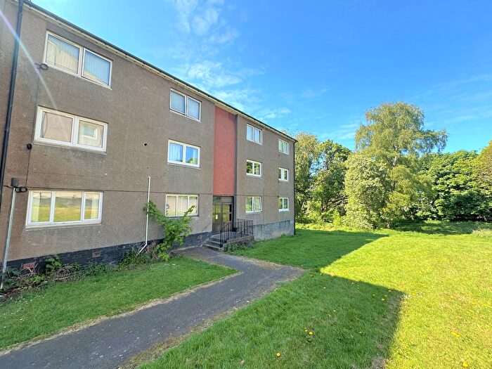 2 Bedroom Flat To Rent In Thurso Crescent, Dundee, DD2