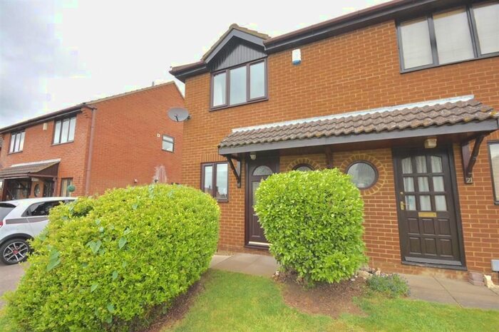 2 Bedroom Semi-Detached House To Rent In Belmont Gardens, Raunds, Wellingborough, NN9