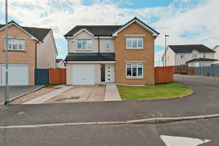 4 Bedroom Detached House To Rent In Curriefield View, Cleland, ML1