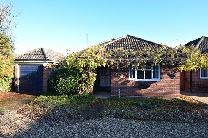 2 Bedroom Detached Bungalow For Sale In Green Lane, South Woodham Ferrers, Chelmsford, Essex, CM3