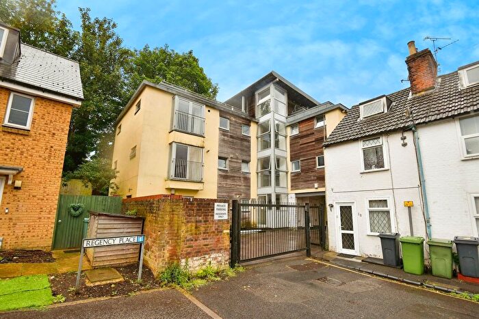 2 Bedroom Flat For Sale In Orchard Street, Maidstone, ME15