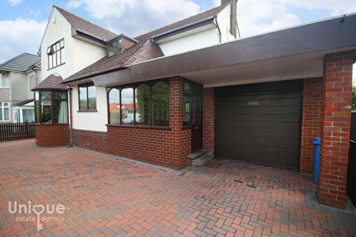 3 Bedroom Detached House For Sale In Fleetwood Road, Fleetwood, Lancashire, FY7