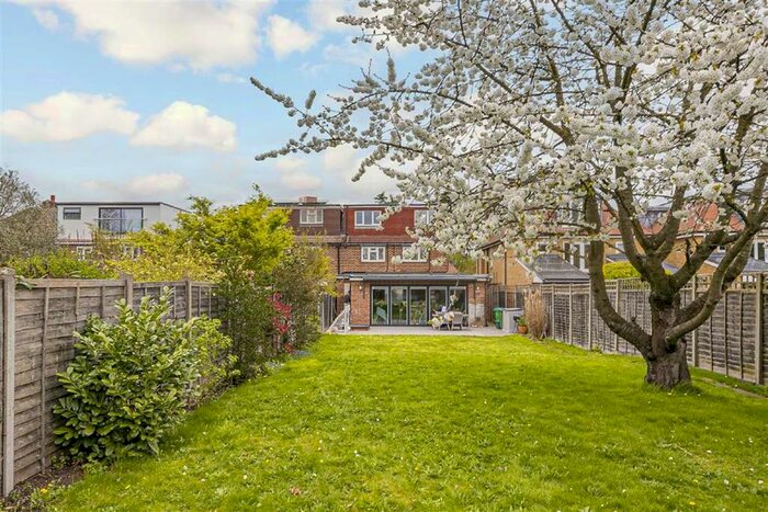 5 Bedroom Property To Rent In Blandford Road, Teddington, TW11