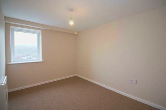 1 Bedroom Apartment To Rent In Chad House, Sunderland Road, Gateshead, NE8