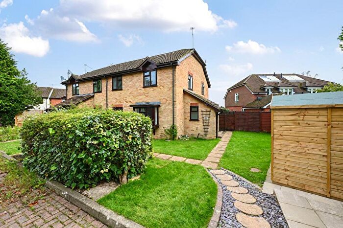 2 Bedroom Terraced House To Rent In Ash, GU12