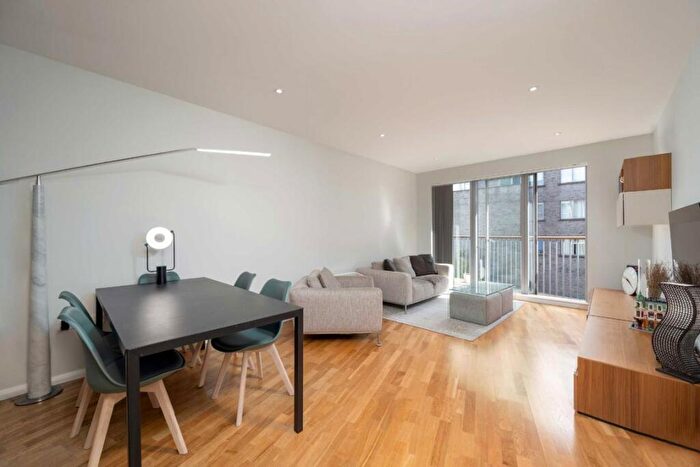 1 Bedroom Flat To Rent In Fortune Green Road, West Hampstead, NW6