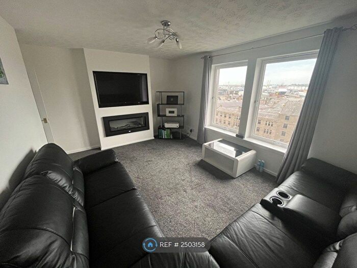 2 Bedroom Flat To Rent In Castle Terrace, Aberdeen, AB11