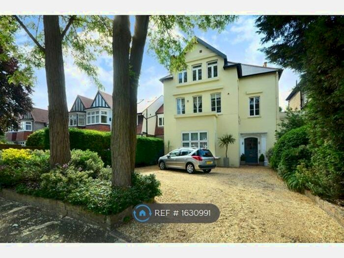 2 Bedroom Flat To Rent In Ealing, London, W13