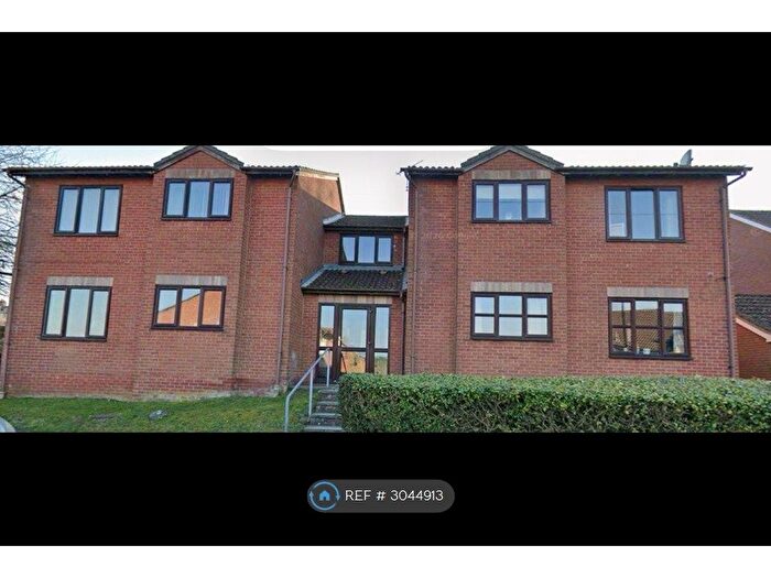 1 Bedroom Flat To Rent In Fairways Avenue, Coleford, GL16