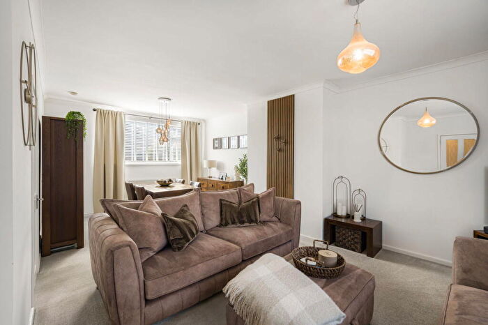 3 Bedroom Semi Detached House For Sale In Park Gardens, Blaenavon, NP4